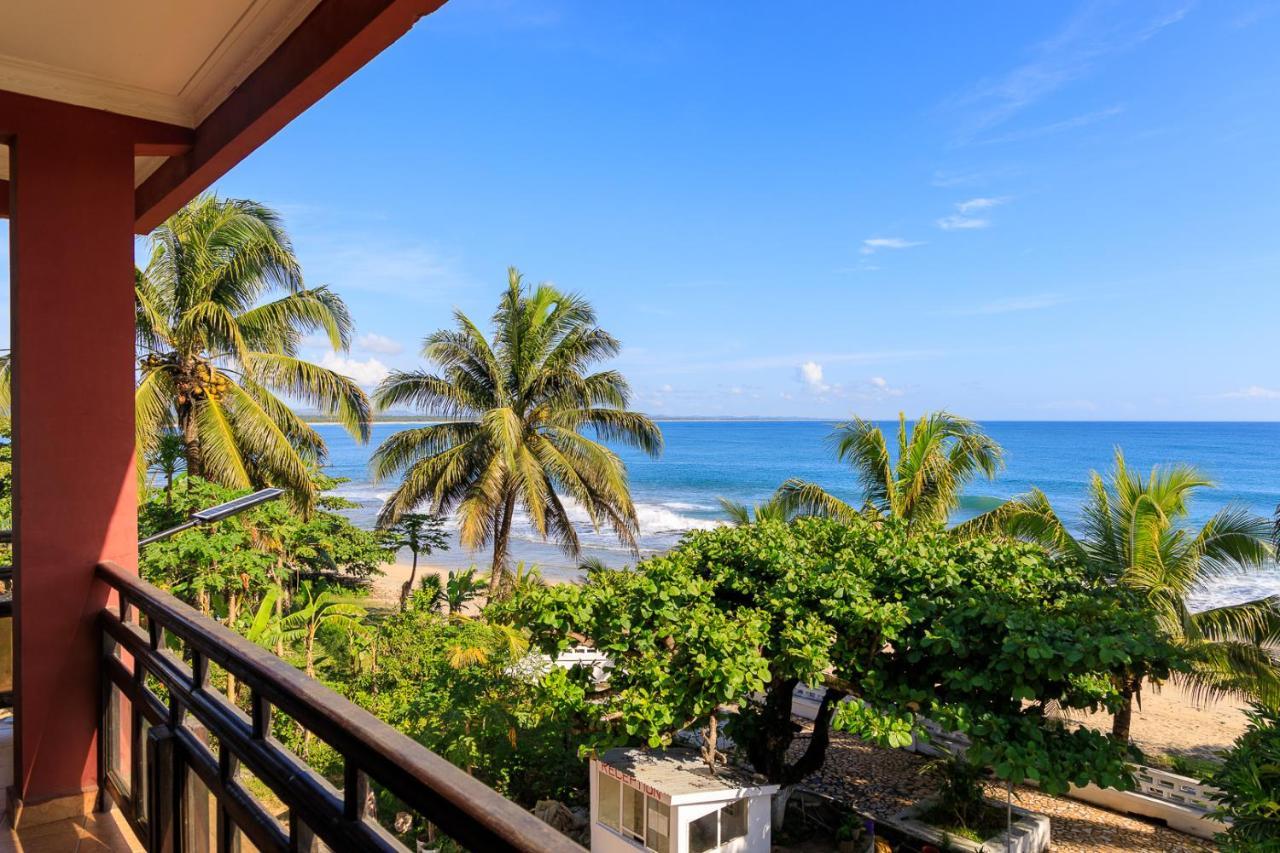 Hotel Melrose Самбава Экстерьер фото